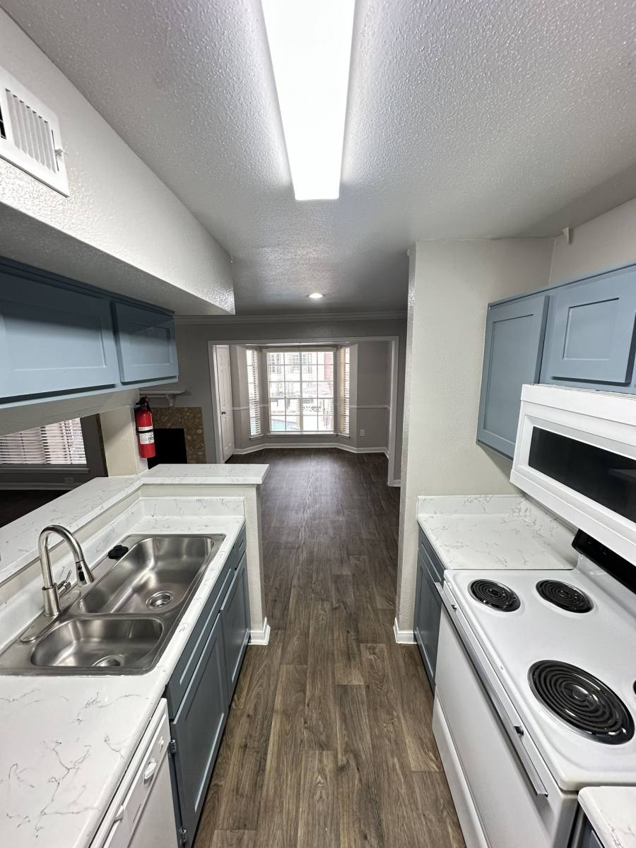Apartment for rent at 17206 Imperial Valley Dr, Houston, TX 77060