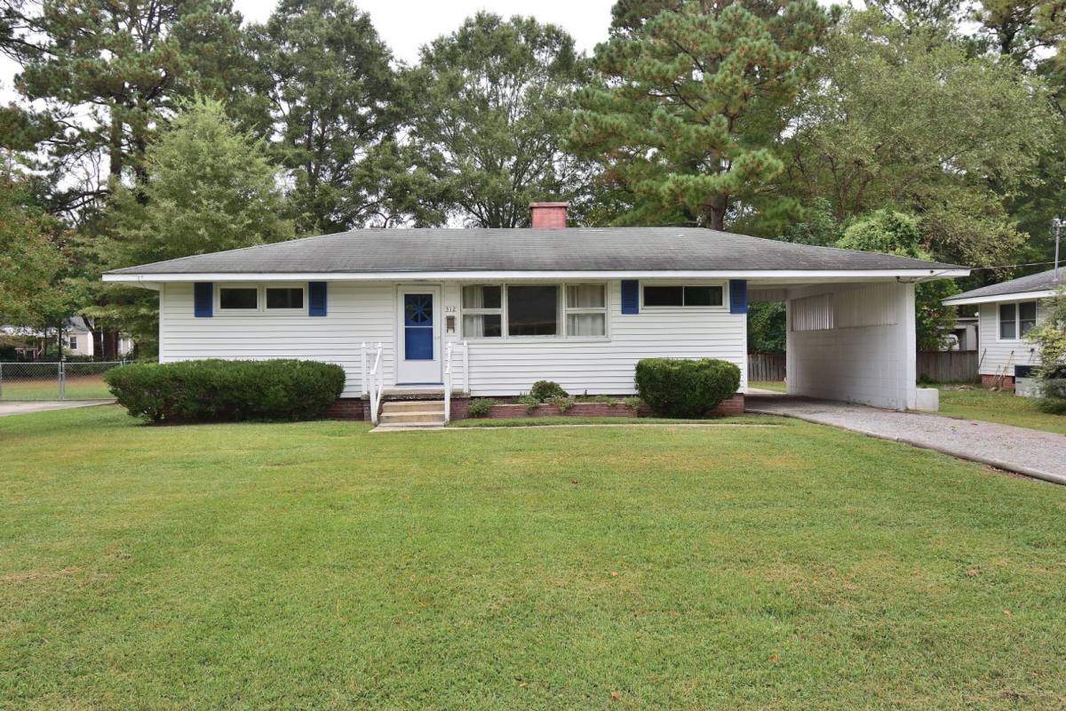 House for rent at 312 Oakdale Rd, Rocky Mount, NC 27804