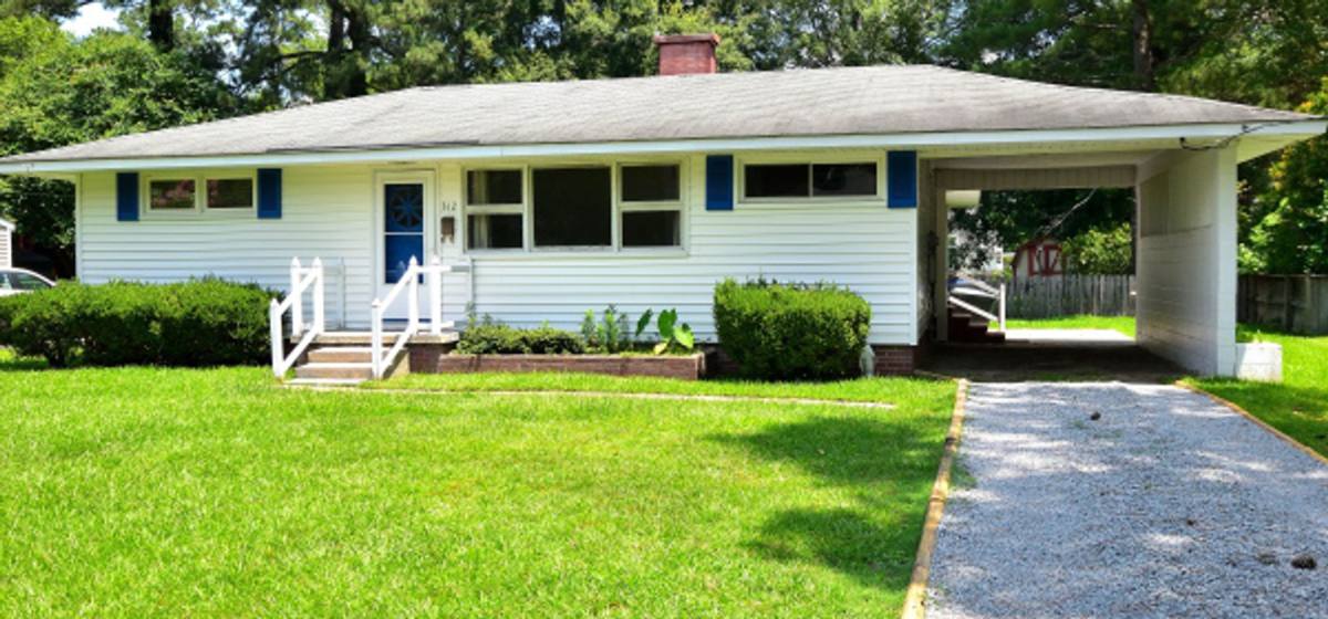 House for rent at 312 Oakdale Rd, Rocky Mount, NC 27804