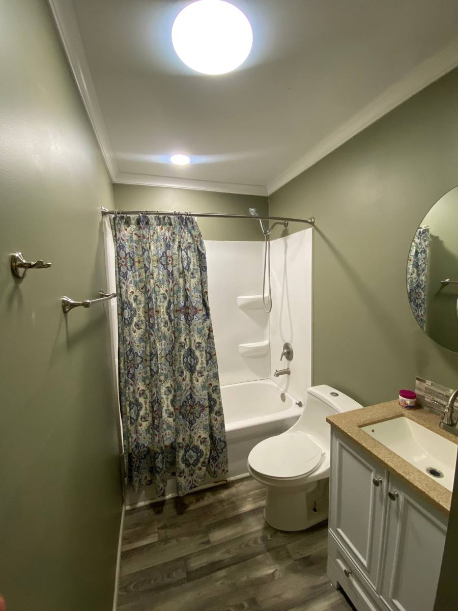 House for rent at 817 Hiawatha Dr, Elkhart, IN 46517