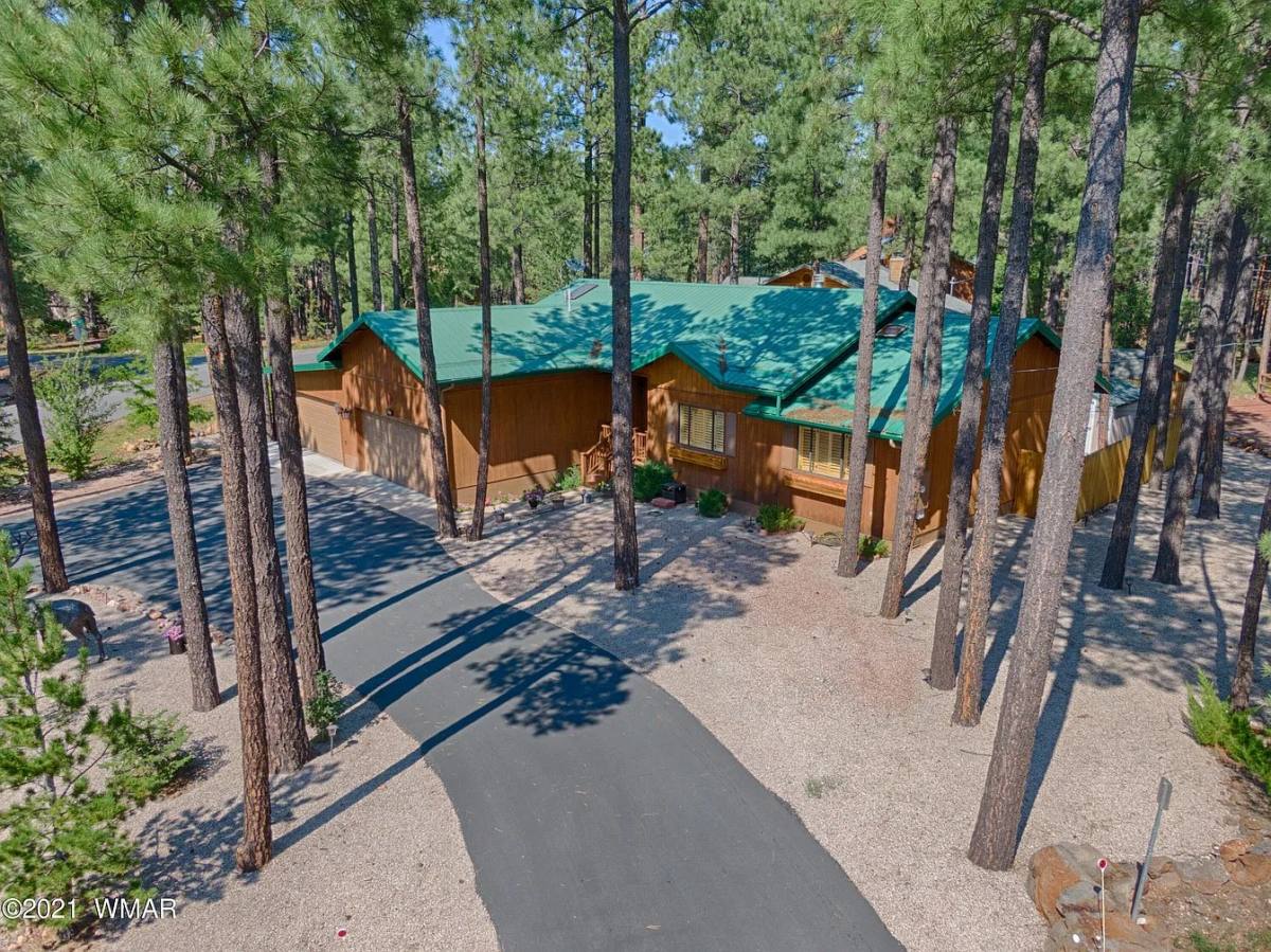 House for rent at 6577 Mark Twain Dr, Pinetop, AZ 85935