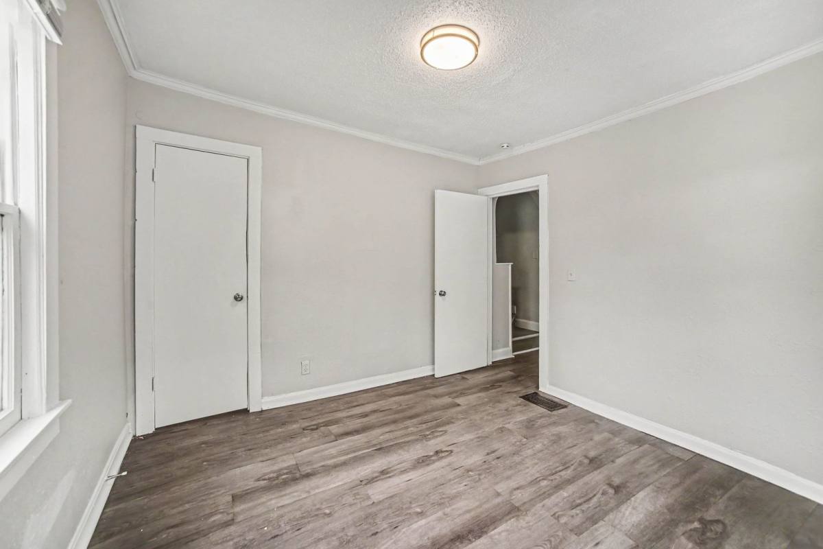 House for rent at 5114 Brooklyn Ave, Kansas City, MO 64130