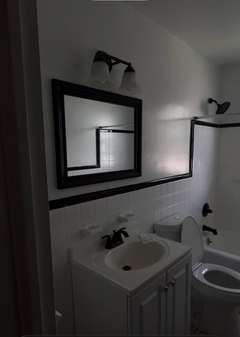 Apartment for rent at 332 11th St, Laurel, MD 20707
