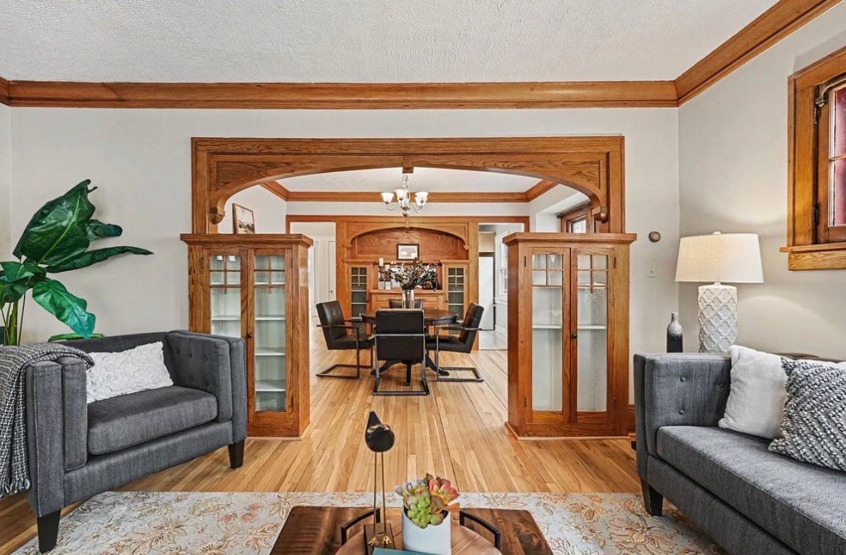 Apartment for rent at 1550 Hague Ave #1, Saint Paul, MN 55104