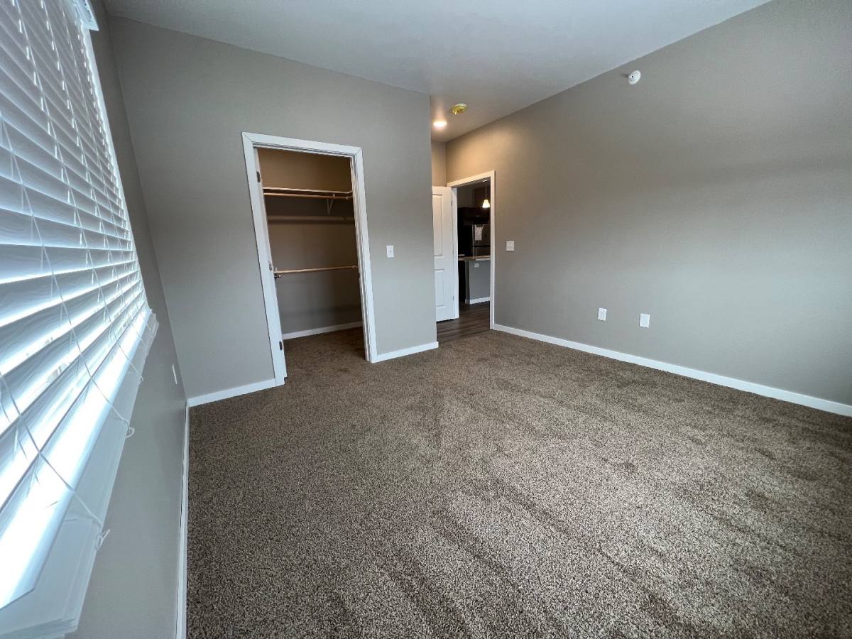 Townhouse for rent at 4460 S 26th St, Milwaukee, WI 53221