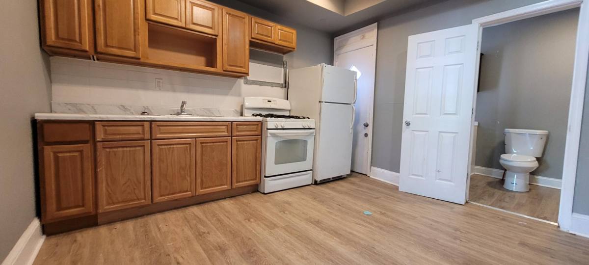 Apartment for rent at 5508 Walnut St, Philadelphia, PA 19139