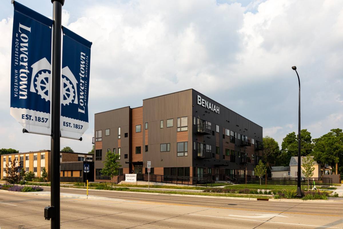 Apartment for rent at 810 Broadway Ave N, Rochester, MN 55906
