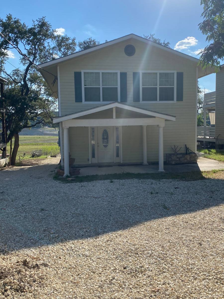 House for rent at 980 Pebble Beach, Pipe Creek, TX 78063