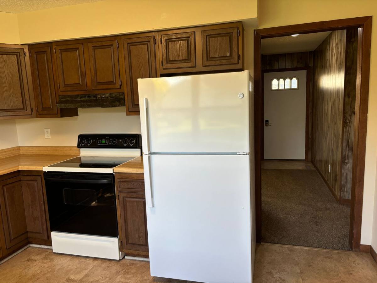 House for rent at 1753 Shutters St, Thomson, IL 61285