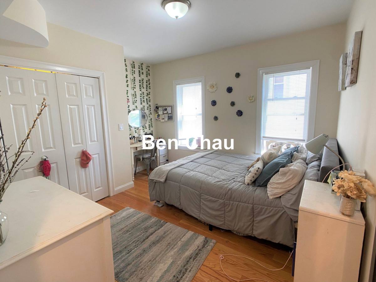 Apartment for rent at 537 Main St #2B, Medford, MA 02155