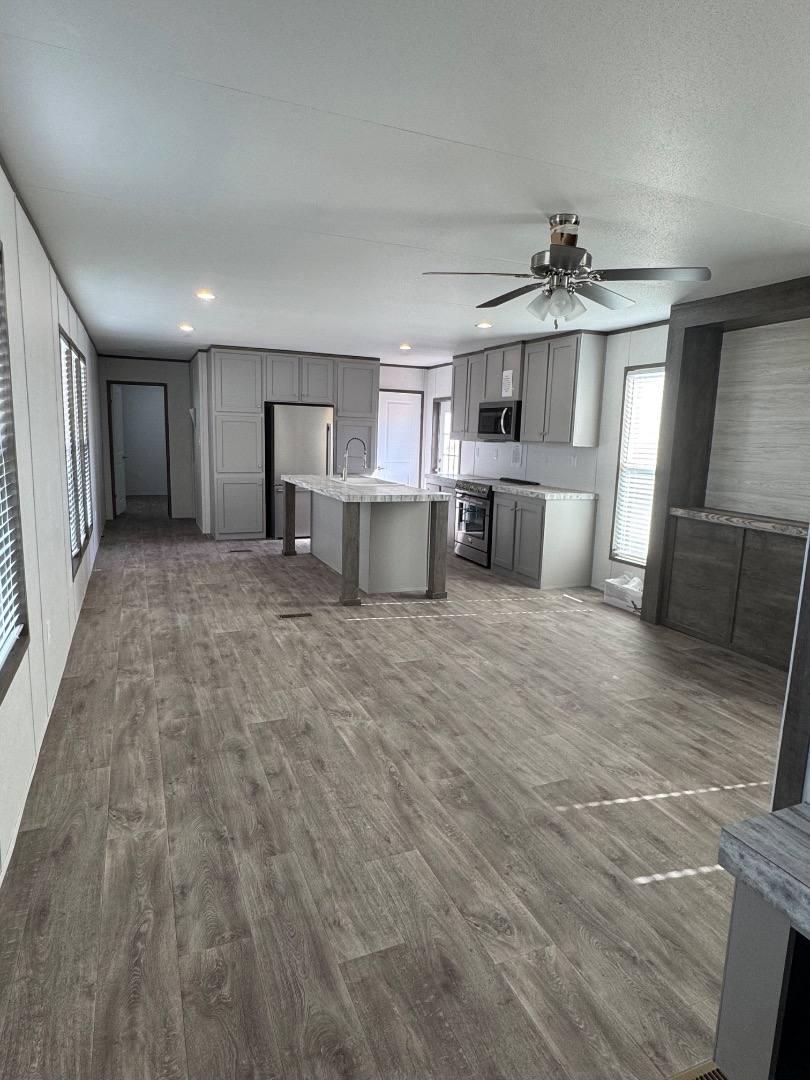 House for rent at 110 US-60 E, Panhandle, TX 79068