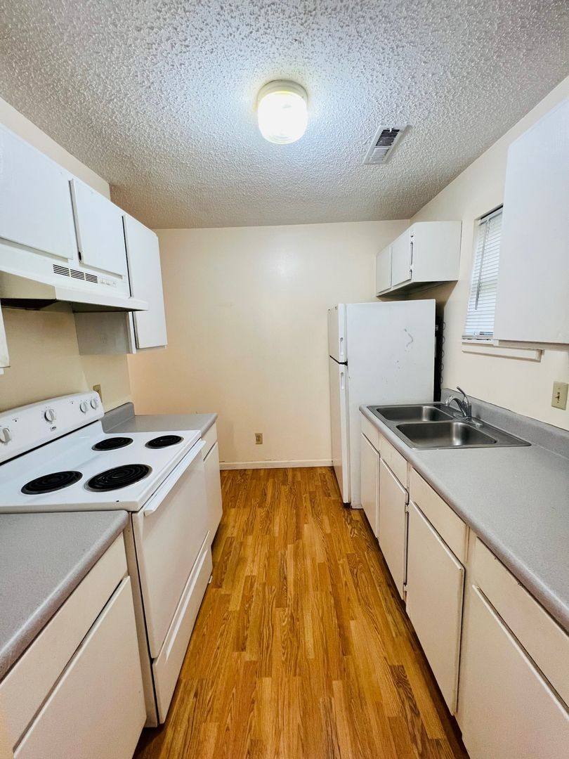 Apartment for rent at 615 W 12th, Junction City, KS 66441