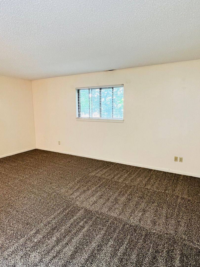 Apartment for rent at 615 W 12th, Junction City, KS 66441