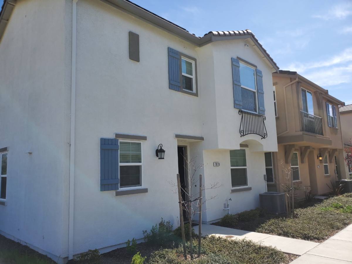 Apartment for rent at 7819 Zaragoza Walk #ROOM 2, Sacramento, CA 95823