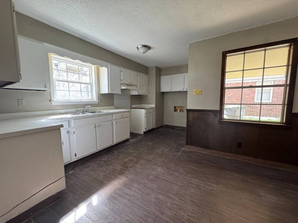 House for rent at 2858 Phyllis Cove, Memphis, TN 38118