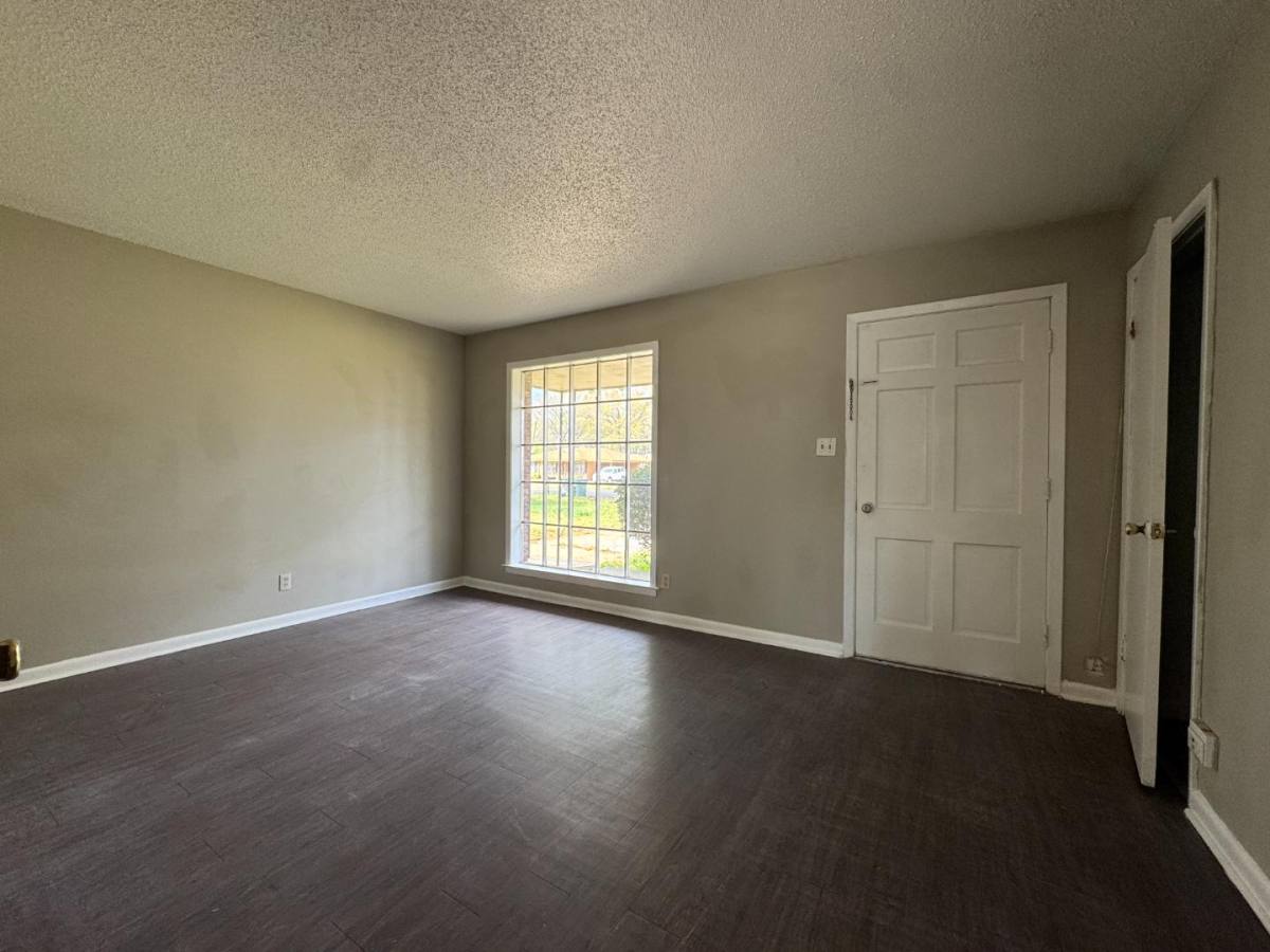 House for rent at 2858 Phyllis Cove, Memphis, TN 38118