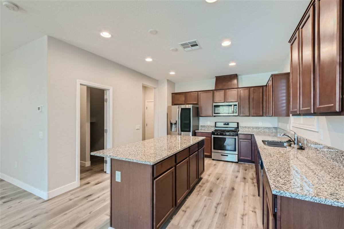 House for rent at 17 Pivot Ave, North Las Vegas, NV 89031