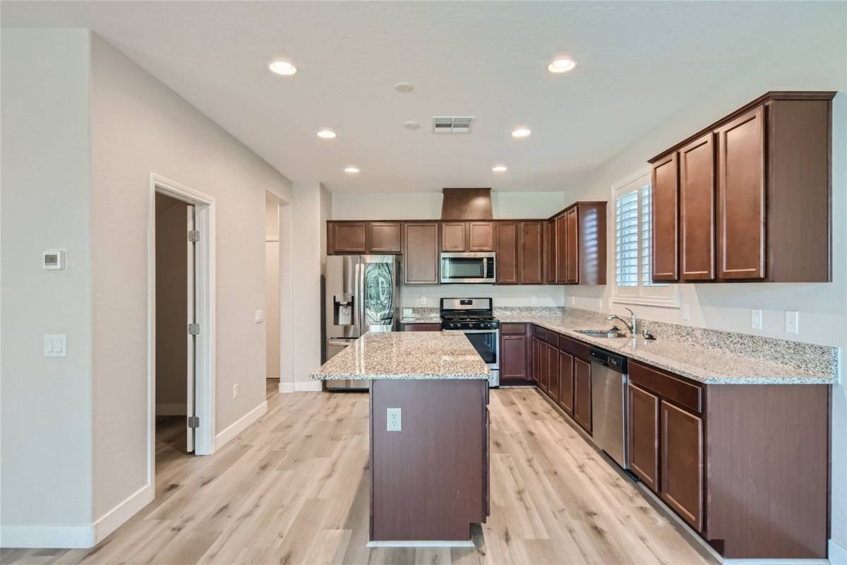 House for rent at 17 Pivot Ave, North Las Vegas, NV 89031