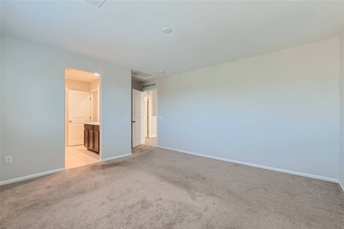 House for rent at 17 Pivot Ave, North Las Vegas, NV 89031