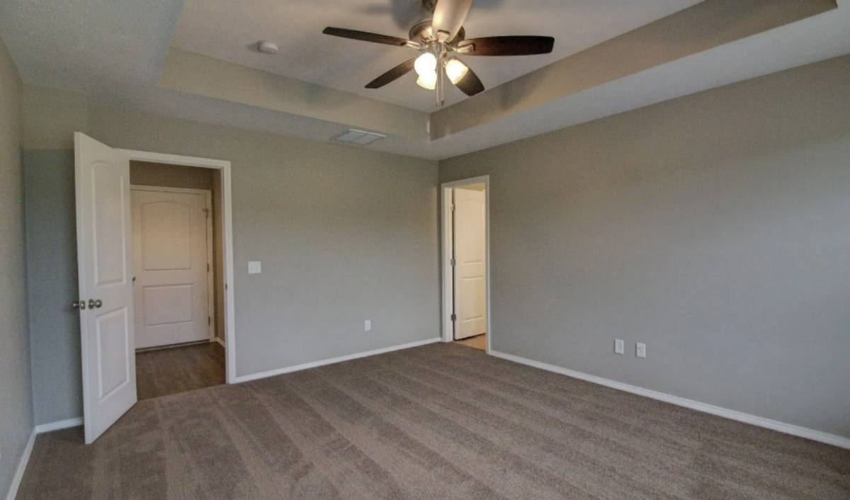 House for rent at 2460 W Spring Water St, Springfield, MO 65803