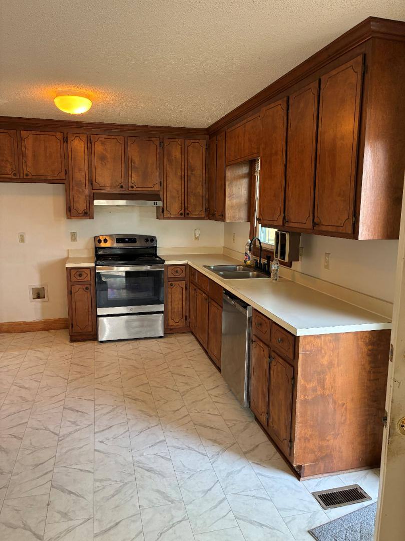 House for rent at 2835 Lancaster Rd NW, Wilson, NC 27896