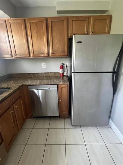 Apartment for rent at 4800 C St SE 301, Washington, DC 20019