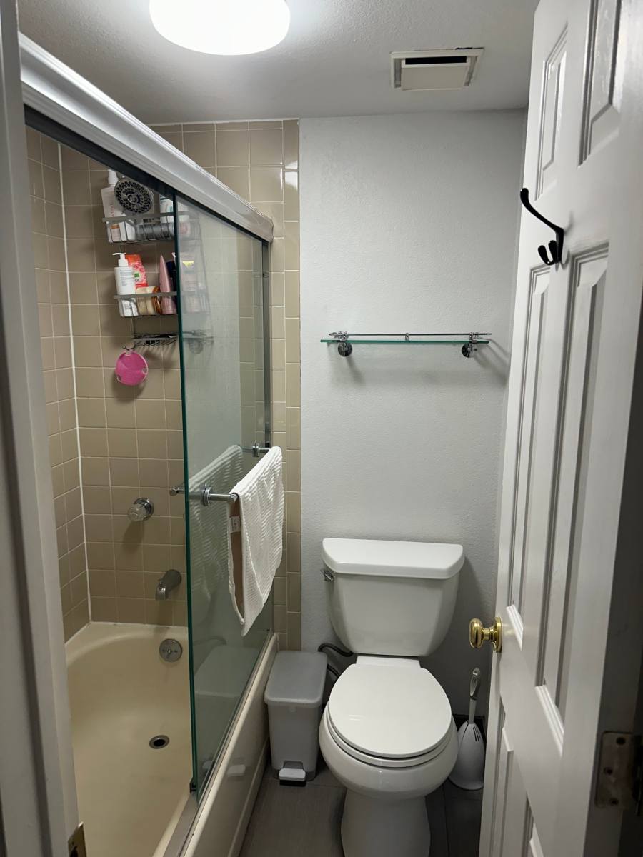 Apartment for rent at 935 Broadway #102, Boulder, CO 80302