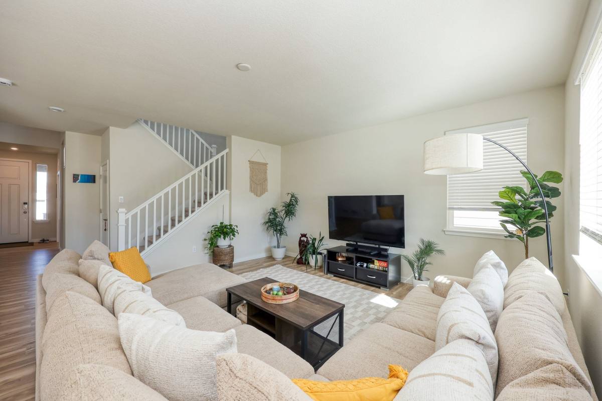 House for rent at 13980 Bunny Hop Lane, Parker, CO 80134