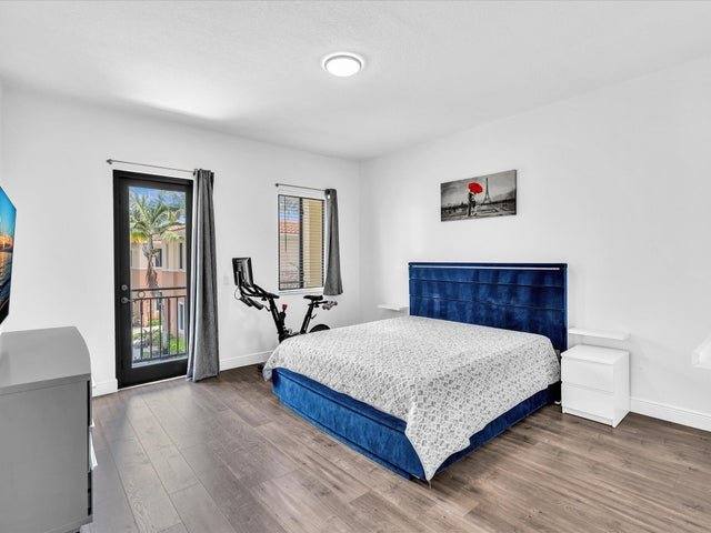 Townhouse for rent at 2414 Venetian Way, Boynton Beach, FL 33426