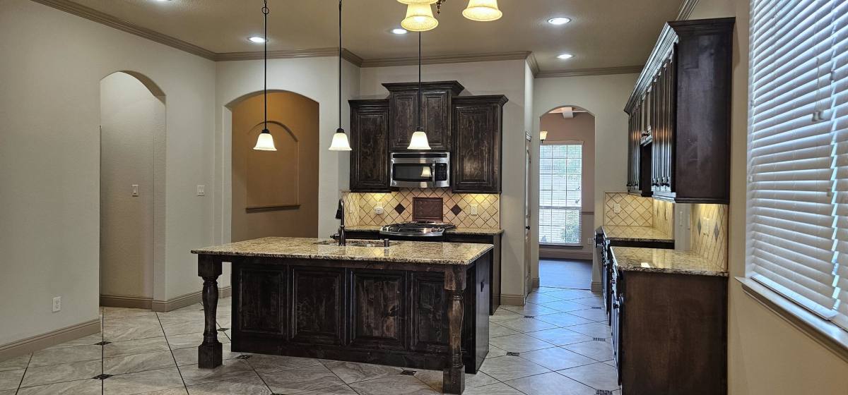 House for rent at 3111 Flint Rock Dr, Forney, TX 75126