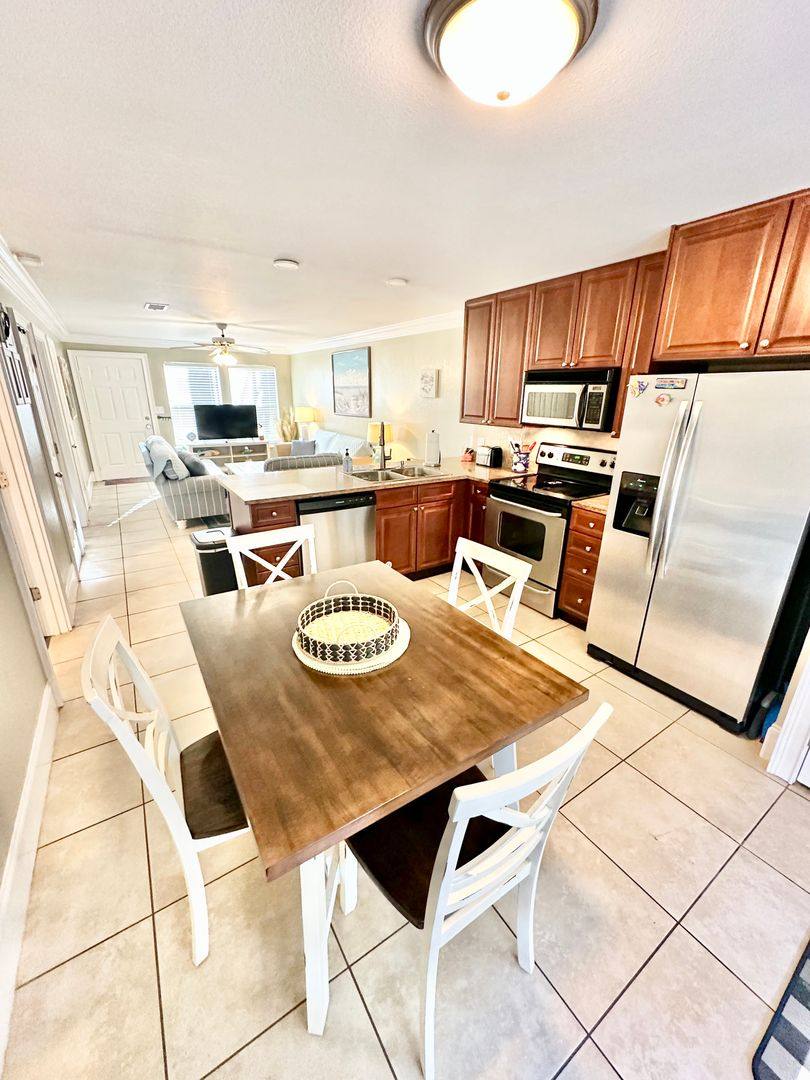 Apartment for rent at 374 Bluefish Dr, Fort Walton Beach, FL 32548