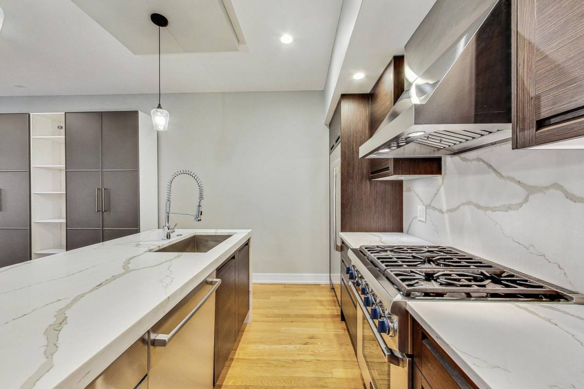 Apartment for rent at 650 N Morgan #601, Chicago, IL 60642