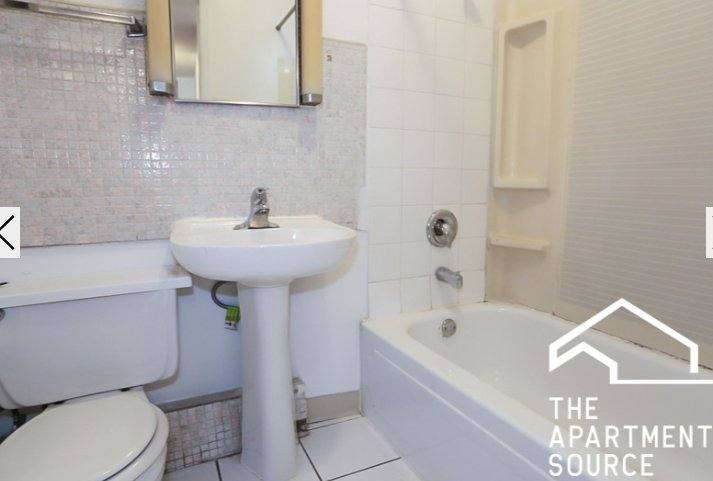 Apartment for rent at 1507 W Barry Ave #4, Chicago, IL 60657