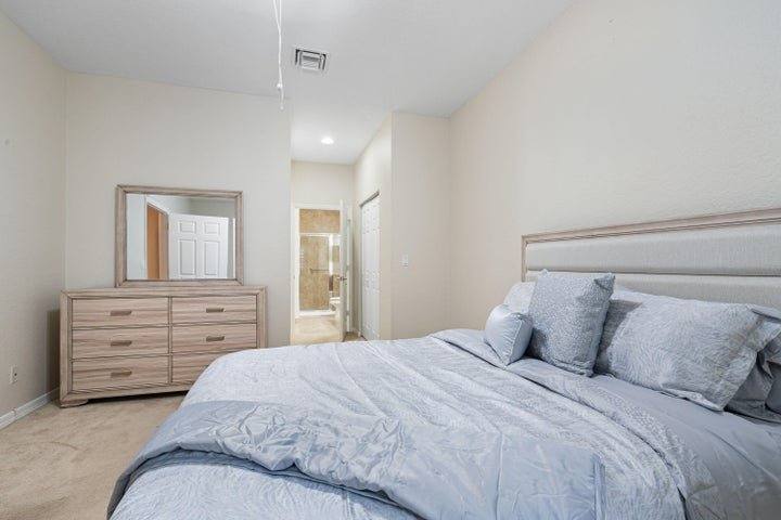 Townhouse for rent at 4861 Bonsai Circle #101, Palm Beach Gardens, FL 33418