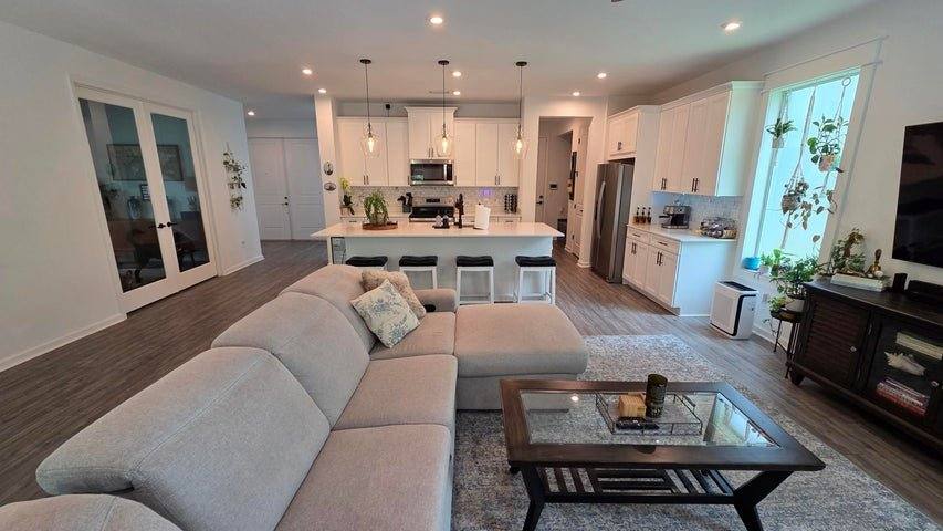 House for rent at 6668 Pointe of Woods Dr, West Palm Beach, FL 33413