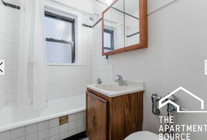 Apartment for rent at 514 W Cornelia Ave #3, Chicago, IL 60657