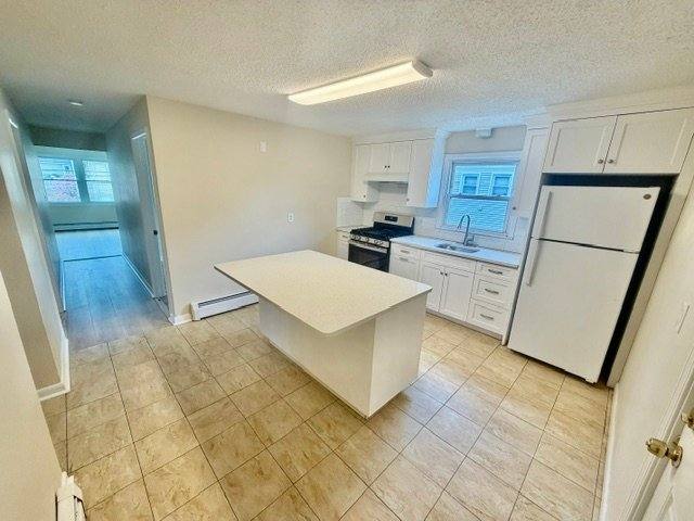 Apartment for rent at 114 Waldorf Ave #2, Bridgeport, CT 06605
