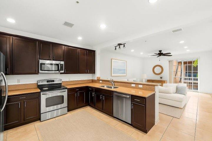 Townhouse for rent at 109 E Coda Circle, Delray Beach, FL 33444