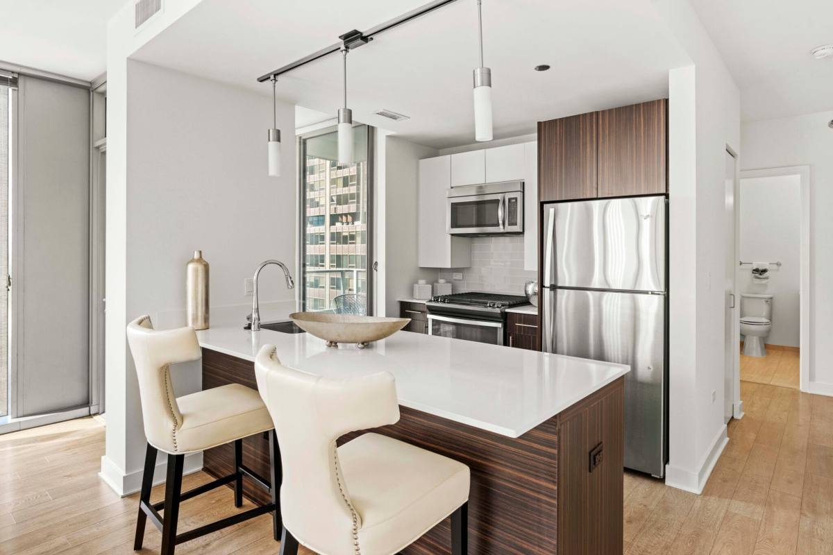 Apartment for rent at 211 N Garland Ave, Chicago, IL 60601