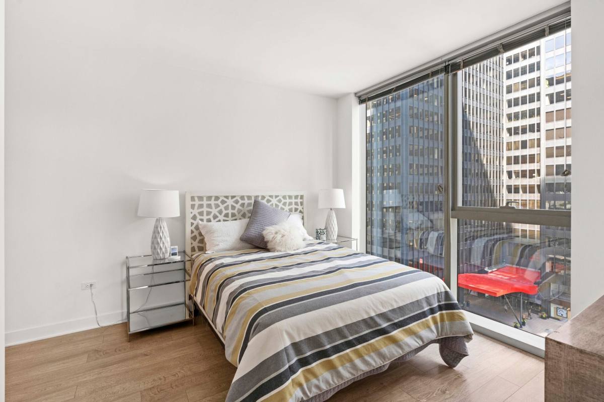 Apartment for rent at 211 N Garland Ave, Chicago, IL 60601