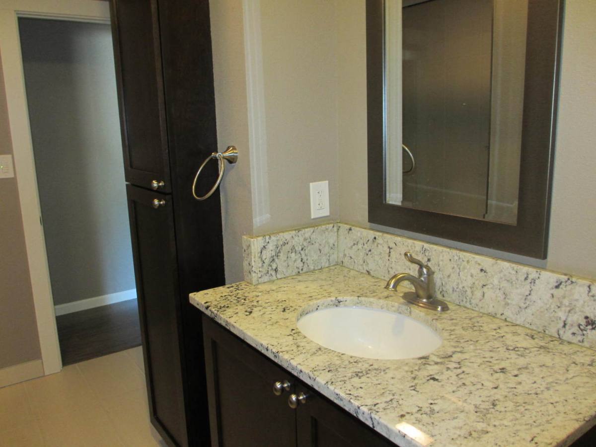 House for rent at 9529 N Fairhaven Ave, Portland, OR 97203