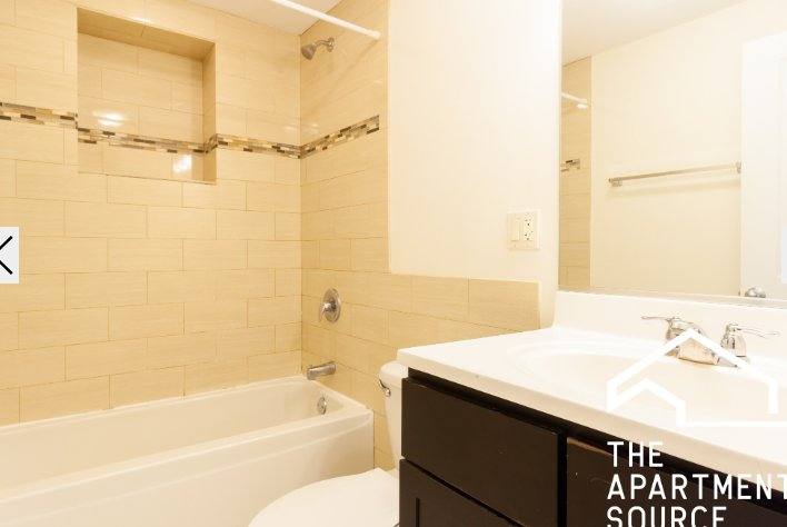 Apartment for rent at 853 W Cornelia Ave #3, Chicago, IL 60657