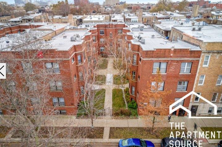Apartment for rent at 853 W Cornelia Ave #3, Chicago, IL 60657