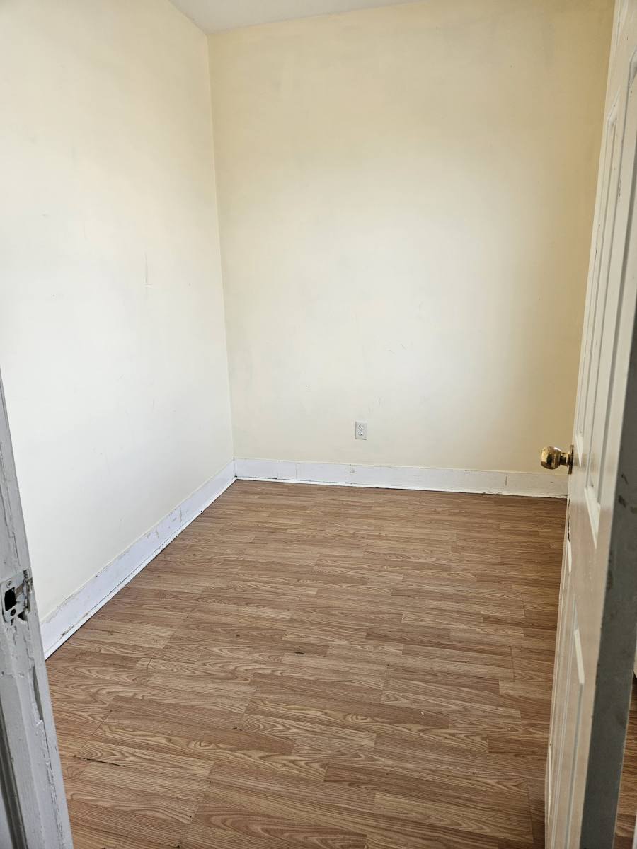 Apartment for rent at 320 Westfield Ave #2, Elizabeth, NJ 07208