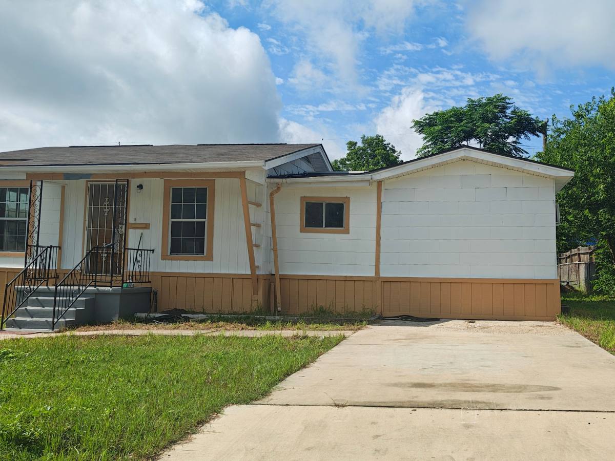 House for rent at 722 Pennystone, San Antonio, TX 78223