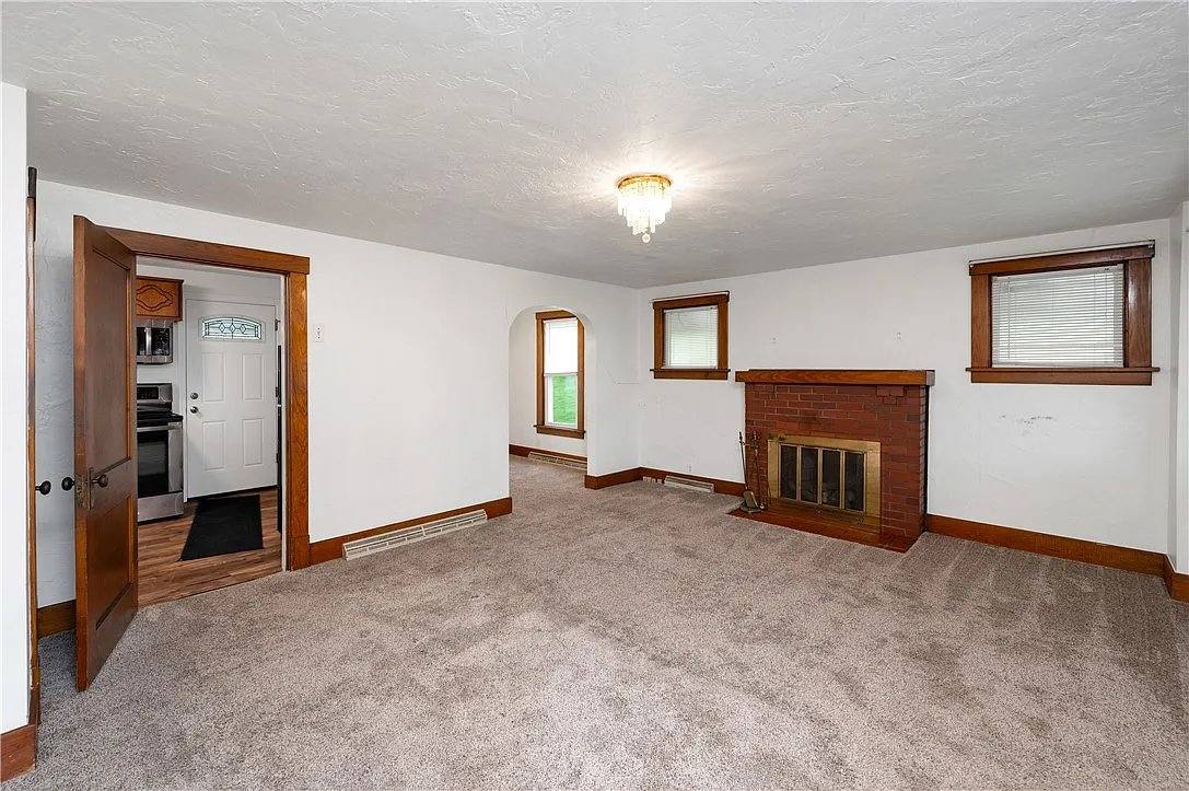 House for rent at 217 American Ave, Butler, PA 16001