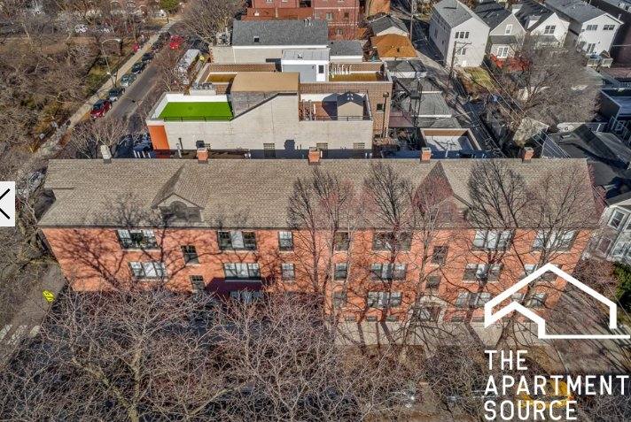 Apartment for rent at 1952 W Nelson St #3, Chicago, IL 60657