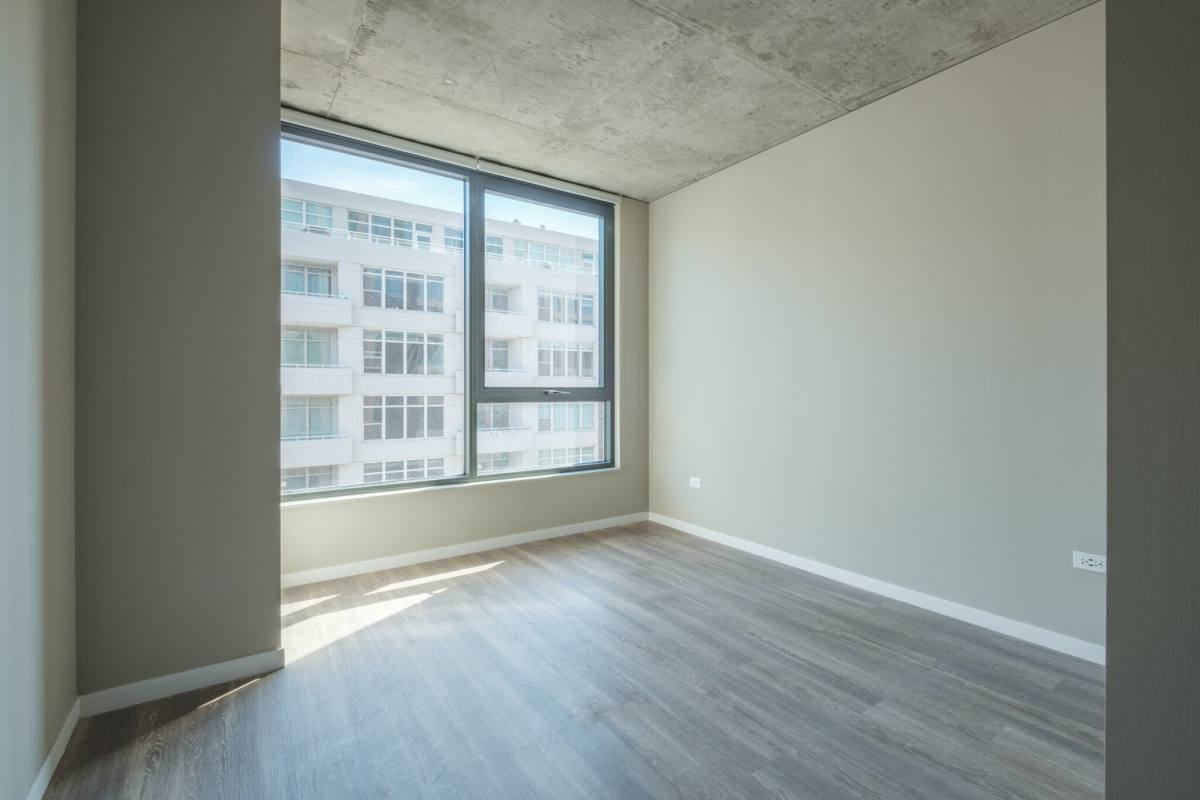 Apartment for rent at 949 W Washington Blvd, Chicago, IL 60607