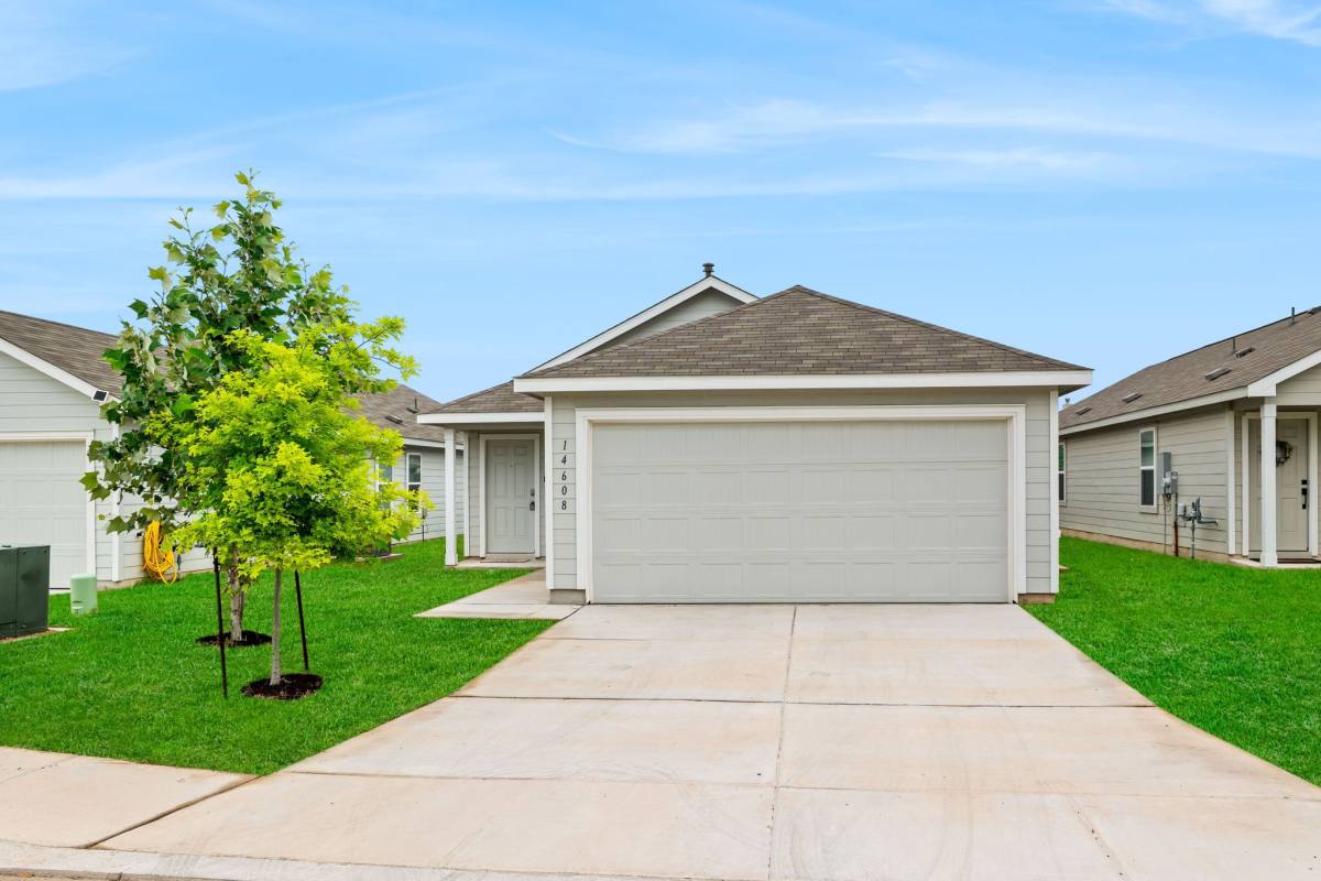 House for rent at 14608 Cregg Mill Dr, San Antonio, TX 78254