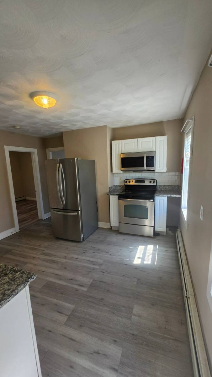 Townhouse for rent at 10 Mercy St #2, Providence, RI 02909